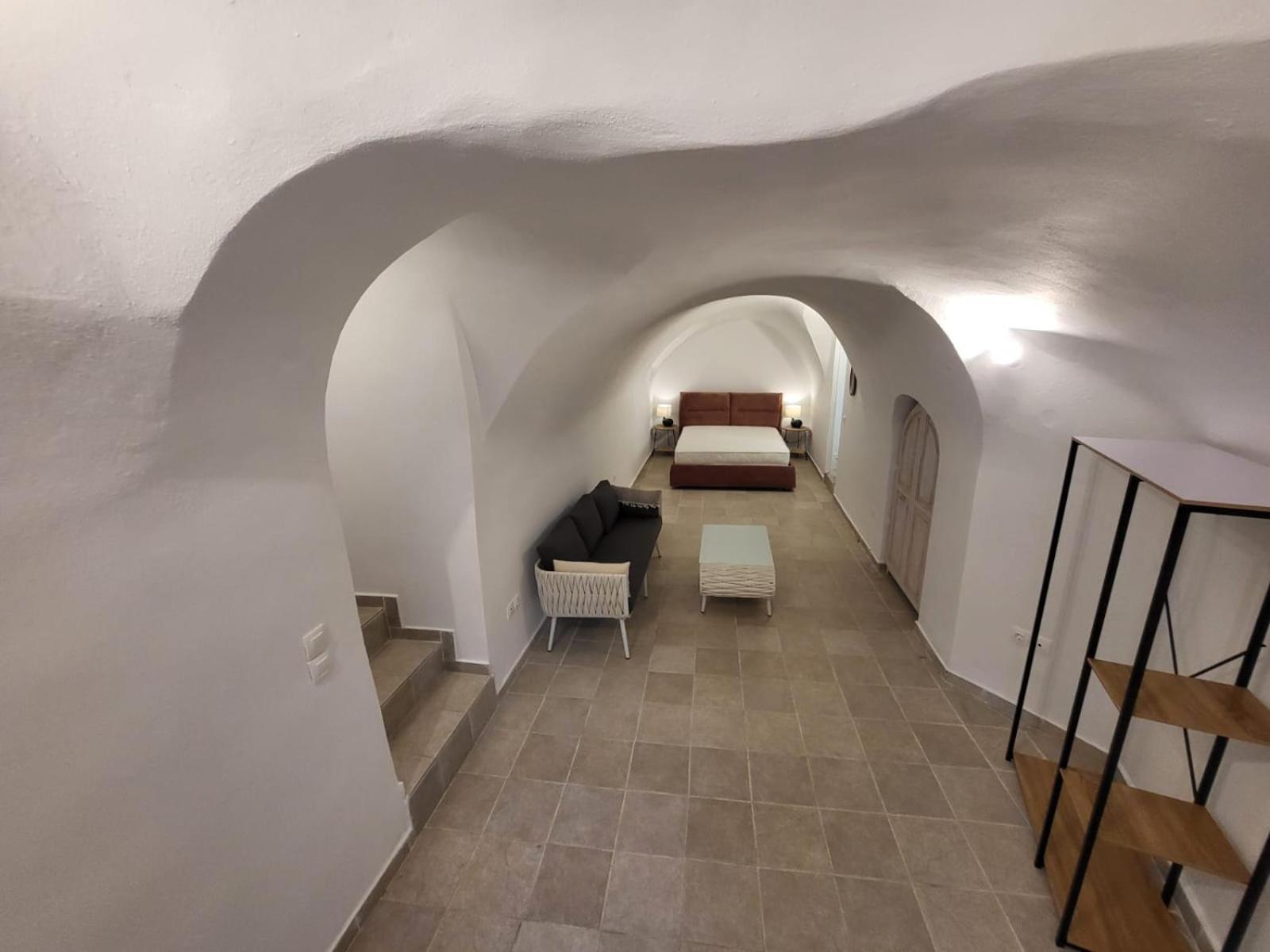 Luxury Cave Houses Mesaria エクステリア 写真