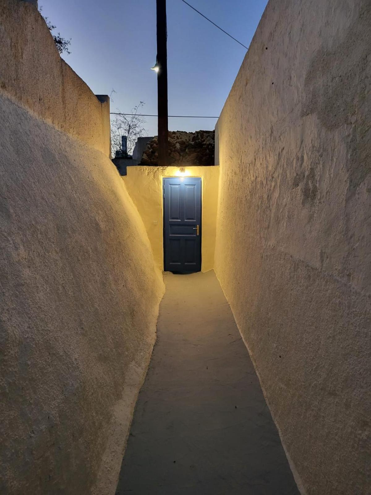 Luxury Cave Houses Mesaria エクステリア 写真